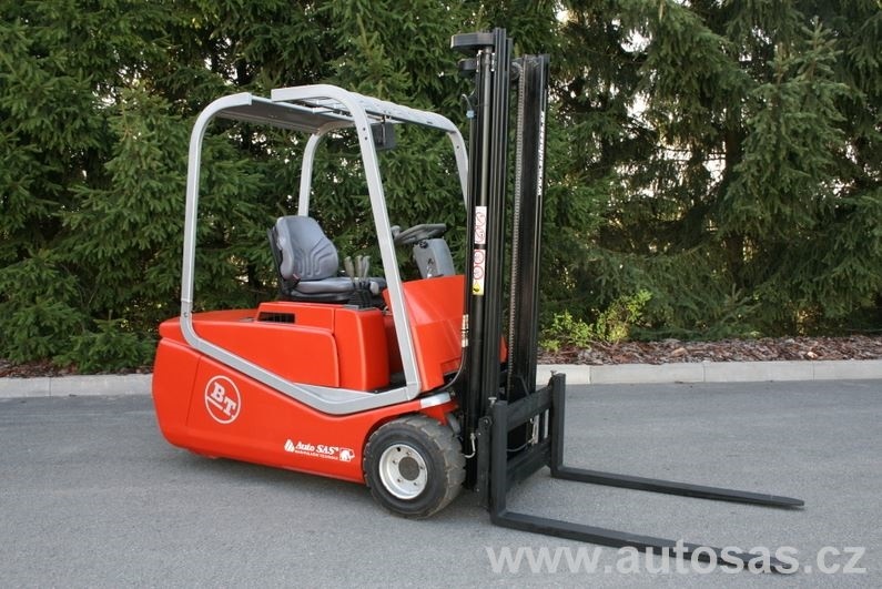 C3E200
