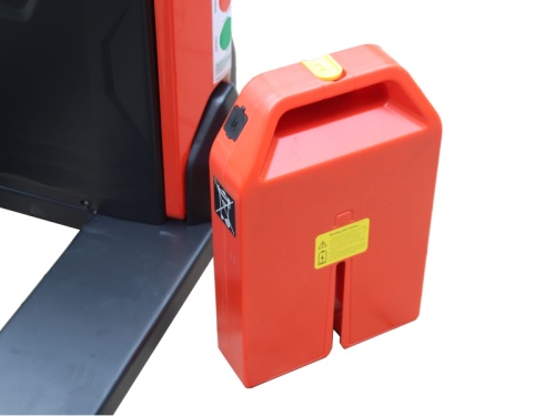 Elektrický nízkozdvižný vozík PNE 15/1150 24V/20Ah