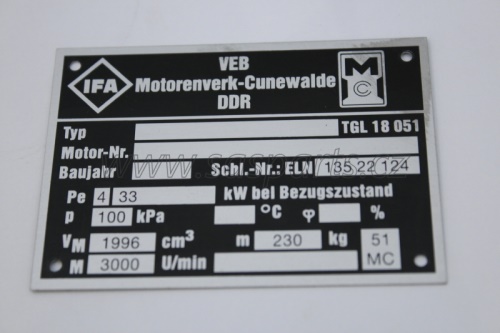 štítek výrobní motoru M25